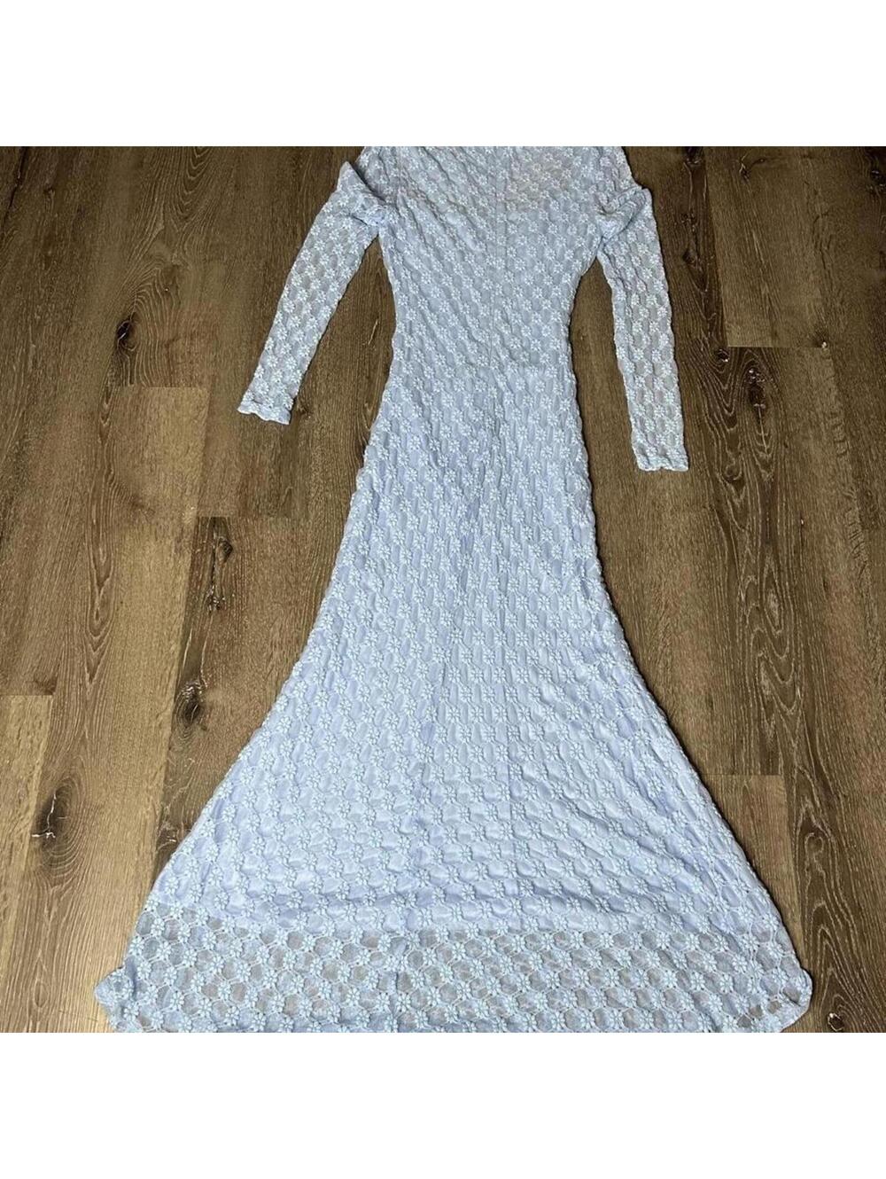 Bardot Pale Blue Lace Long Sleeve Maxi Dress - Picture 7 of 7
